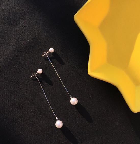 Pearl Earrings with Elegant Beads and Long Tassels