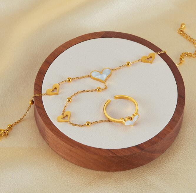 Custom Name Bracelets in Gold for Women, Men, Kids